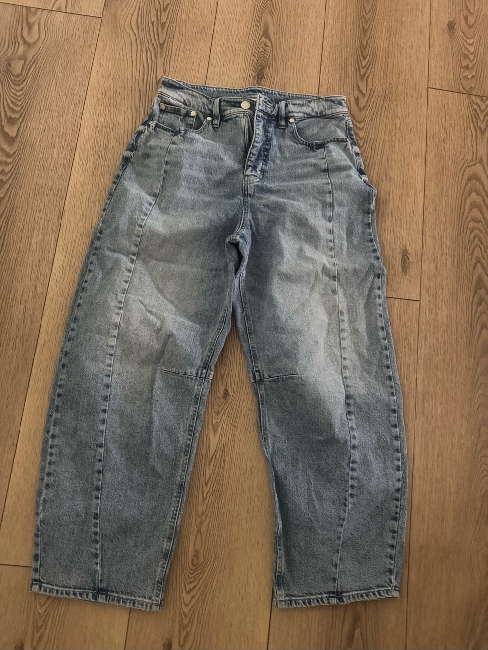 Classic womens Light Blue Denim Jeans